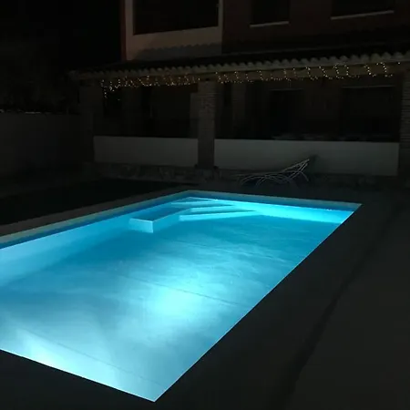 بيت ضيافة Casa Rural Alaejos Alaejos