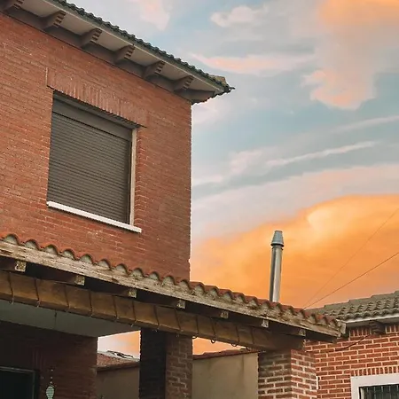 Affittacamere Casa Rural Alaejos