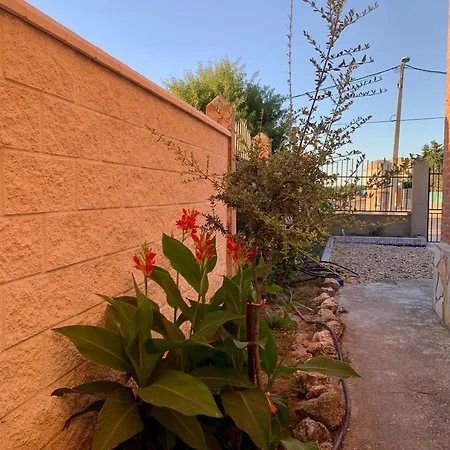 Casa Rural Alaejos بيت ضيافة *